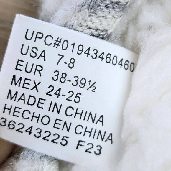 🔺️NWT Joyspun Gray & Cream Foam Cushion Slipper Socks Size 7-8 - Picture 8 of 9